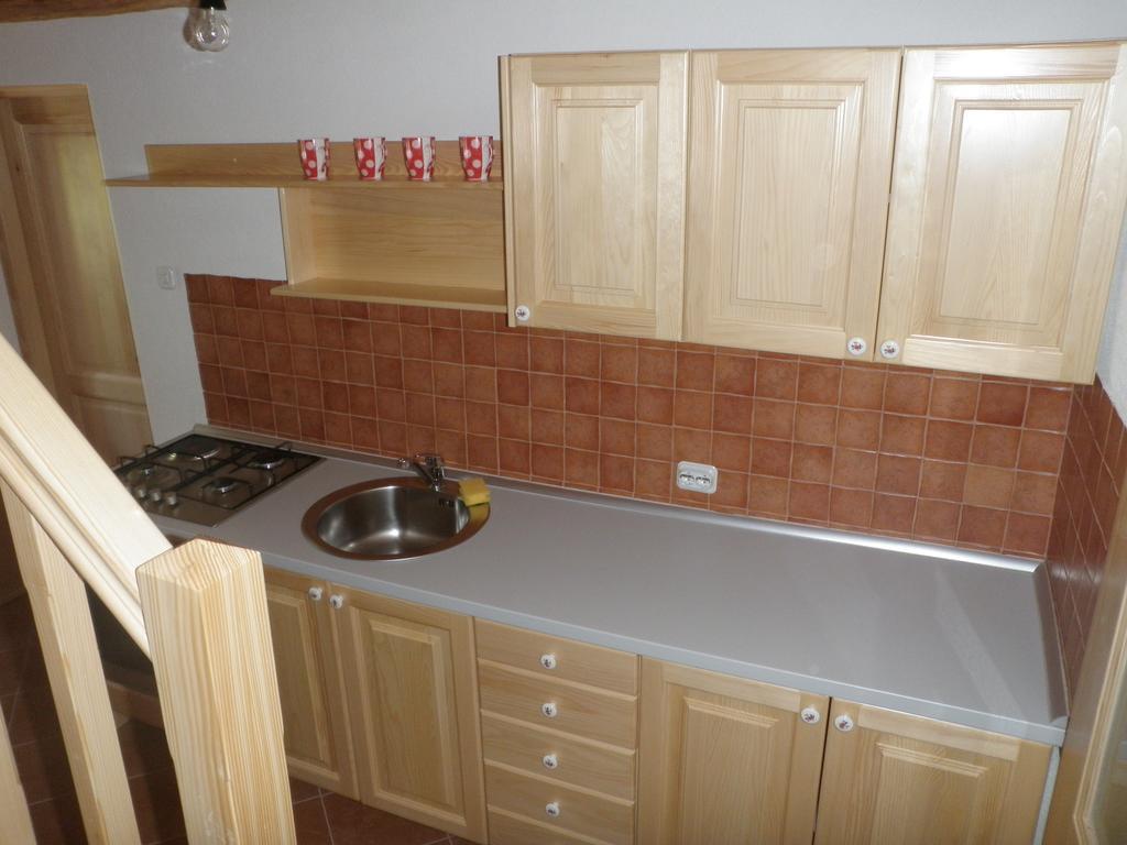 Holiday Home Rizvan City Brusane Ngoại thất bức ảnh